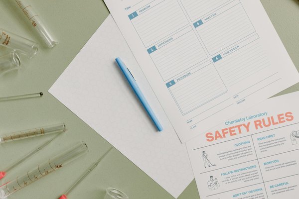 Les néphrologues et la prise en charge de l'insuffisance rénale aiguë